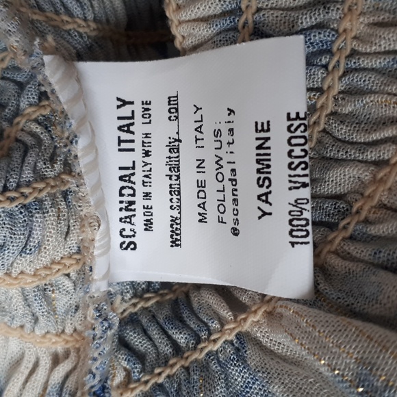 Scandal floral top - Picture 9 of 10